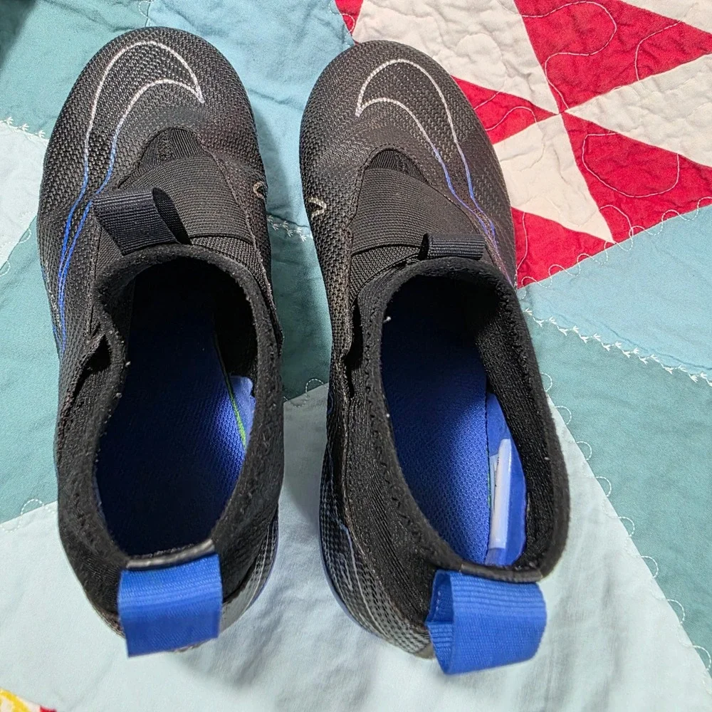 Nike Mercurial Air Zoom Soccer Cleats Boys Size 5Y Black Blue Slip On